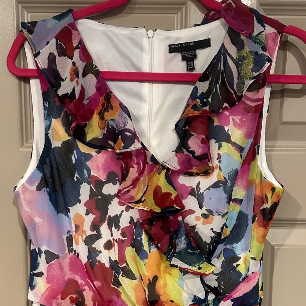 Vibrant Maggy London White, Navy, Fuchsia Pink, Green, Yellow Floral Print Dress